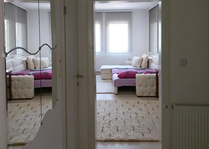 Apartments Cemo