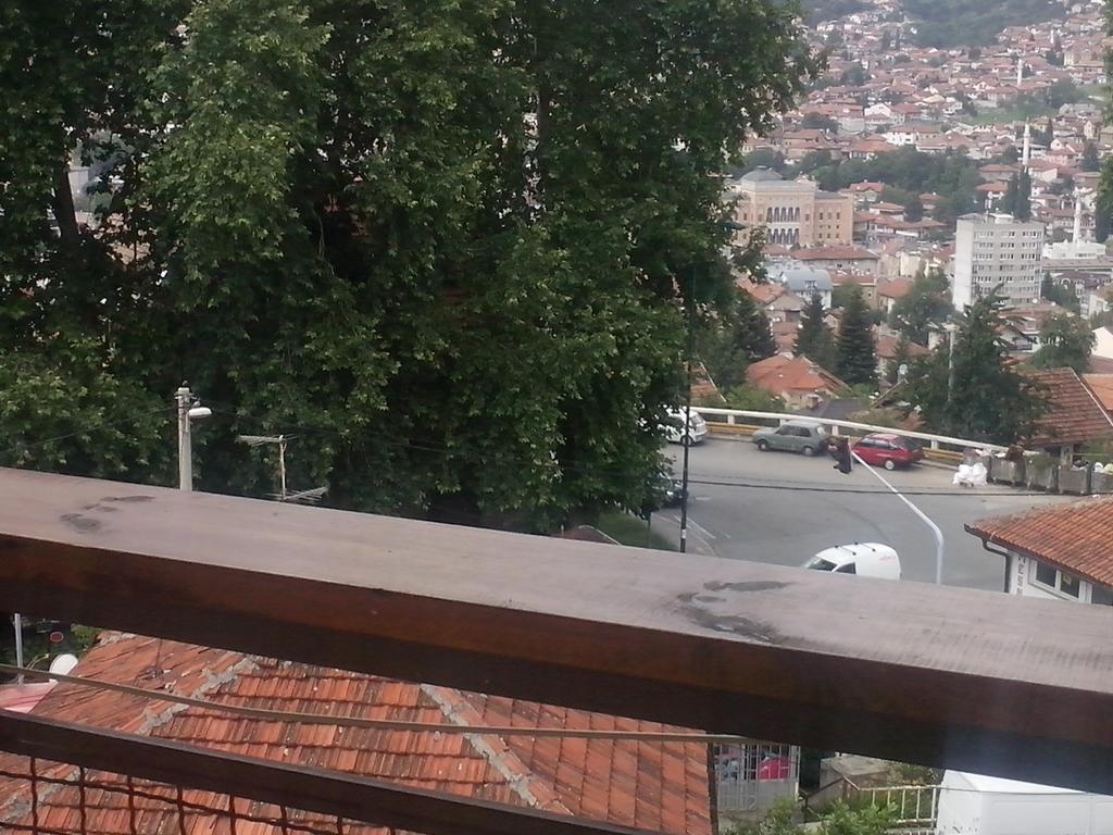Cemo Daire *